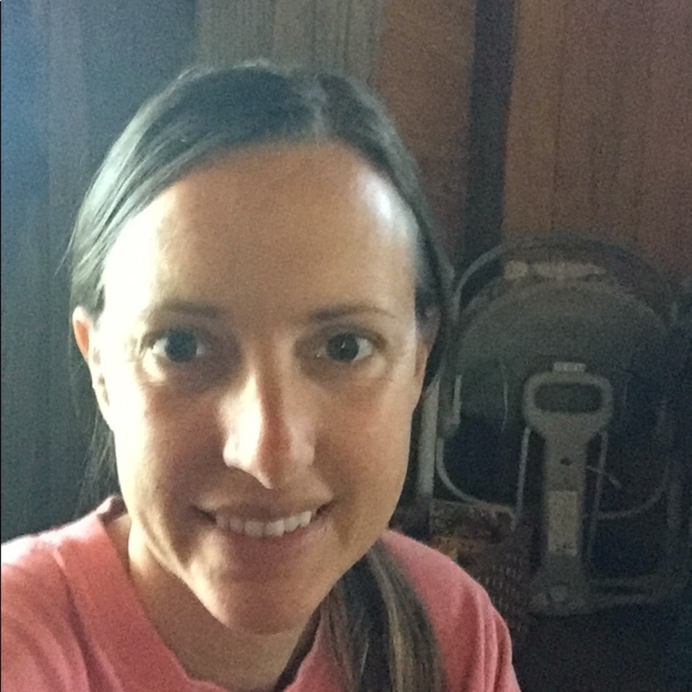 Meet your Posher, Dana